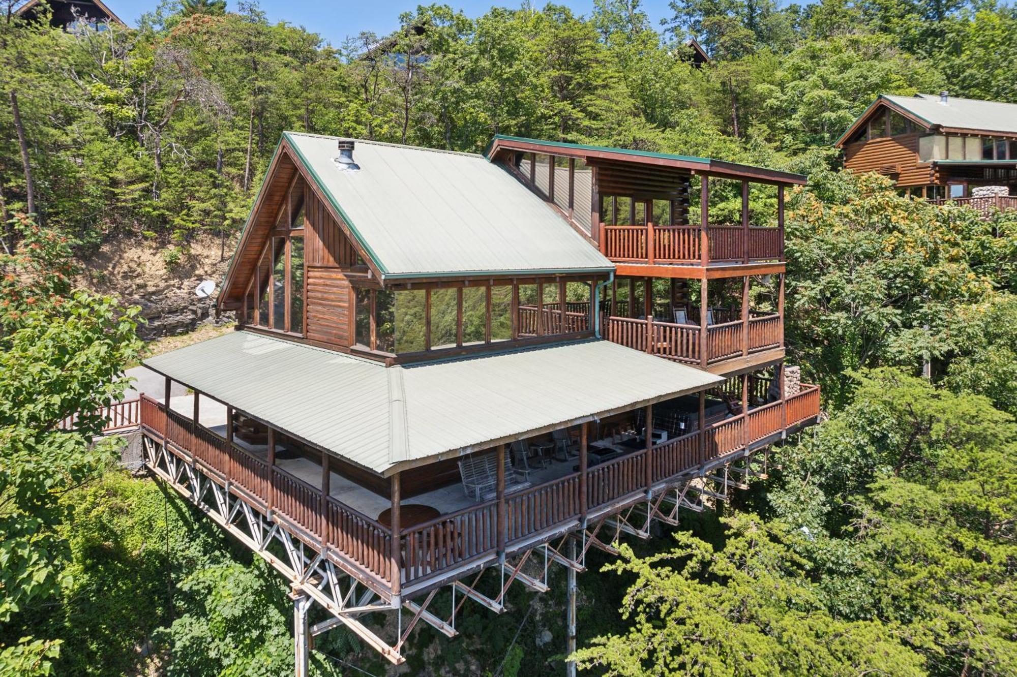 Amazing Views, Pool, Hot Tub, Game Room Sevierville Exterior photo